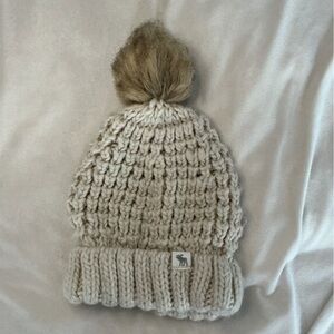 Hollister Cream Knit Beanie with Pom-Pom